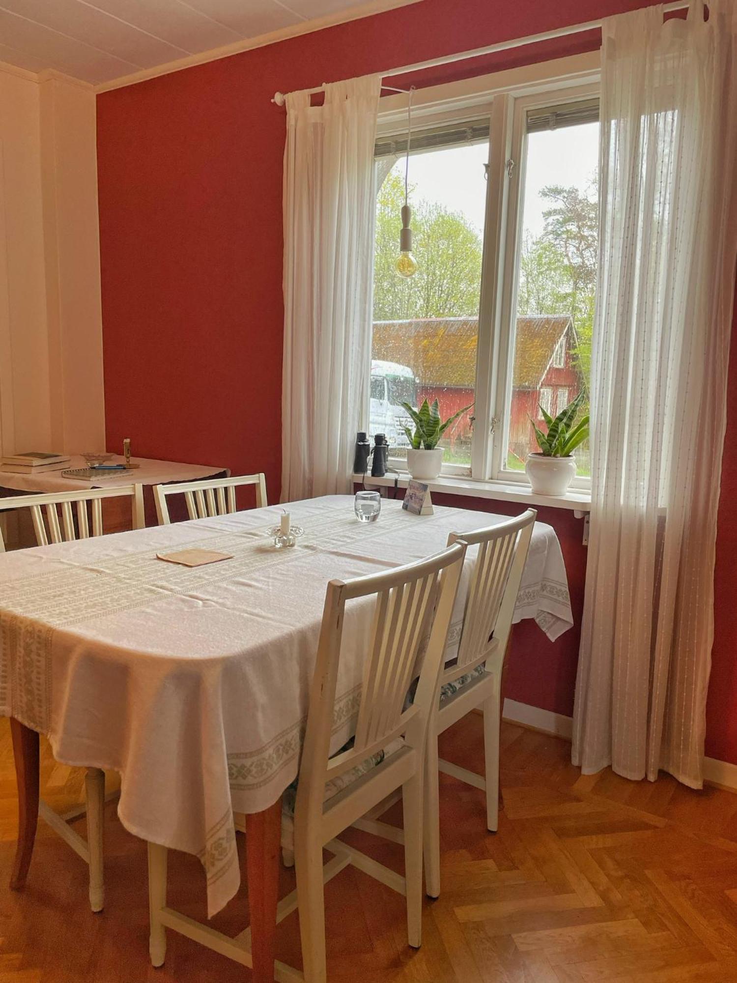 Bed and Breakfast Viktors Affaershus Atran Exterior foto